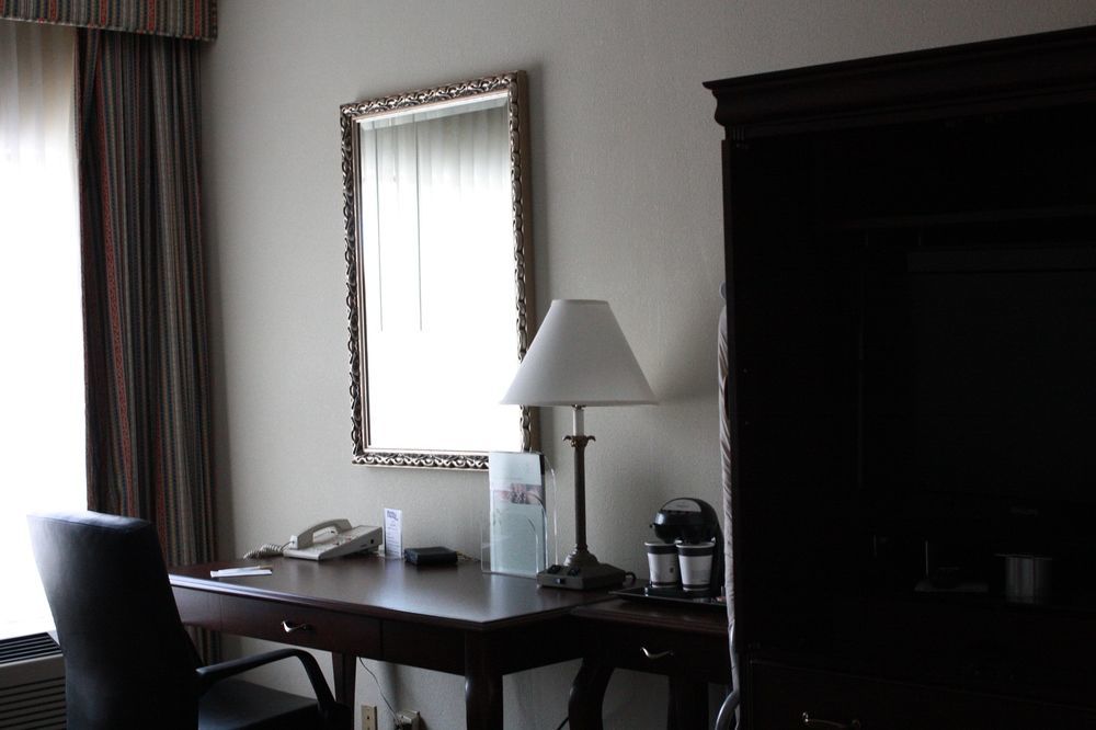 ดับเบิ้ลทรีบายฮิลตันโฮเต็ล บอสตัน มิลฟอร์ด Hotel ภายนอก รูปภาพ